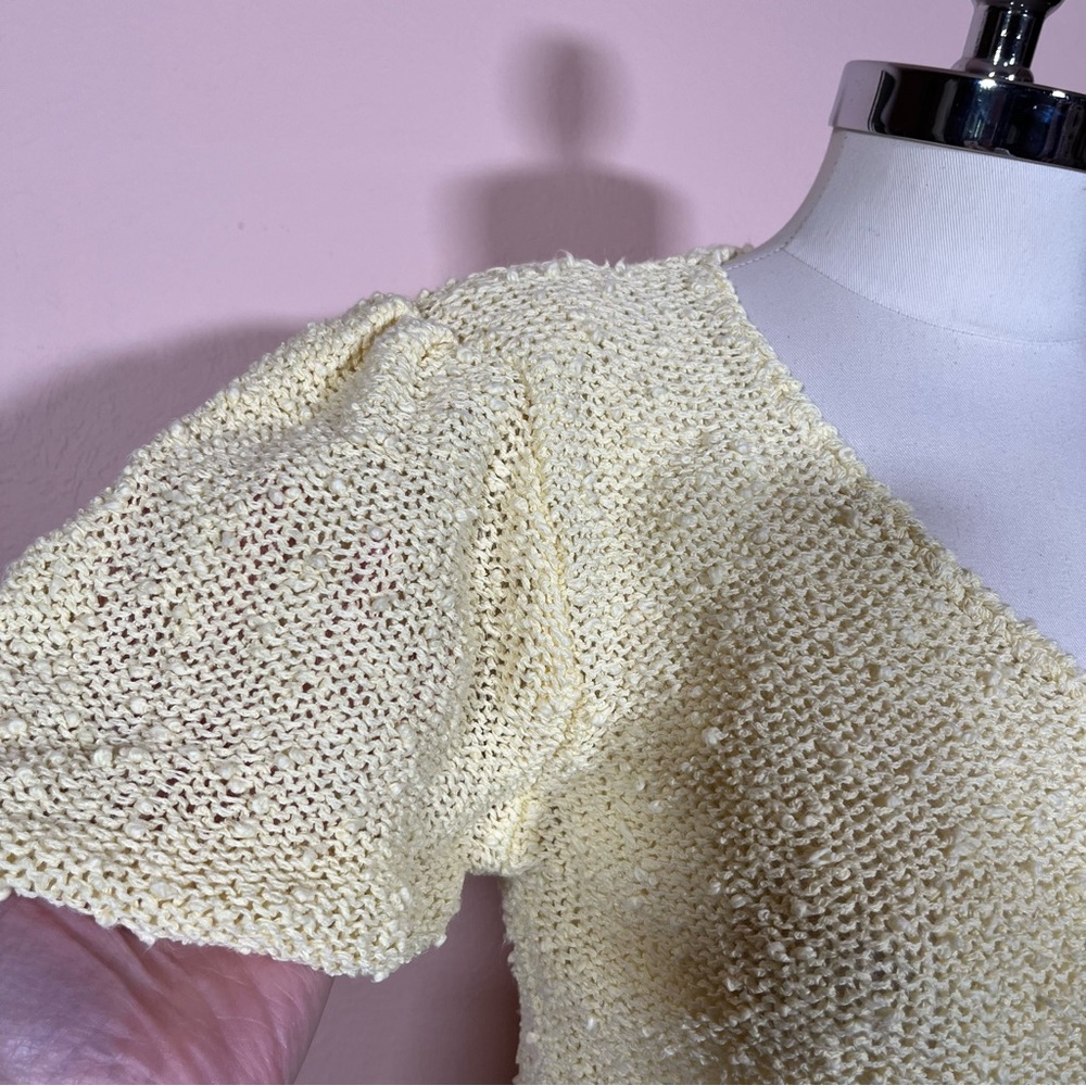 Vintage 70 80 Retro Pale Yellow Nubby Puff Sleeves Feminine Cropped Sweater - Picture 12 of 16